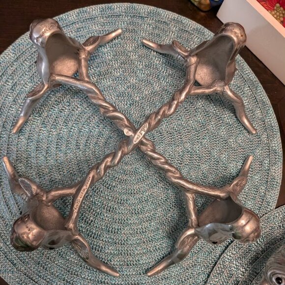 BO1 2000 ARTHUR COURT Cast Aluminum Stands - Picture 6 of 7